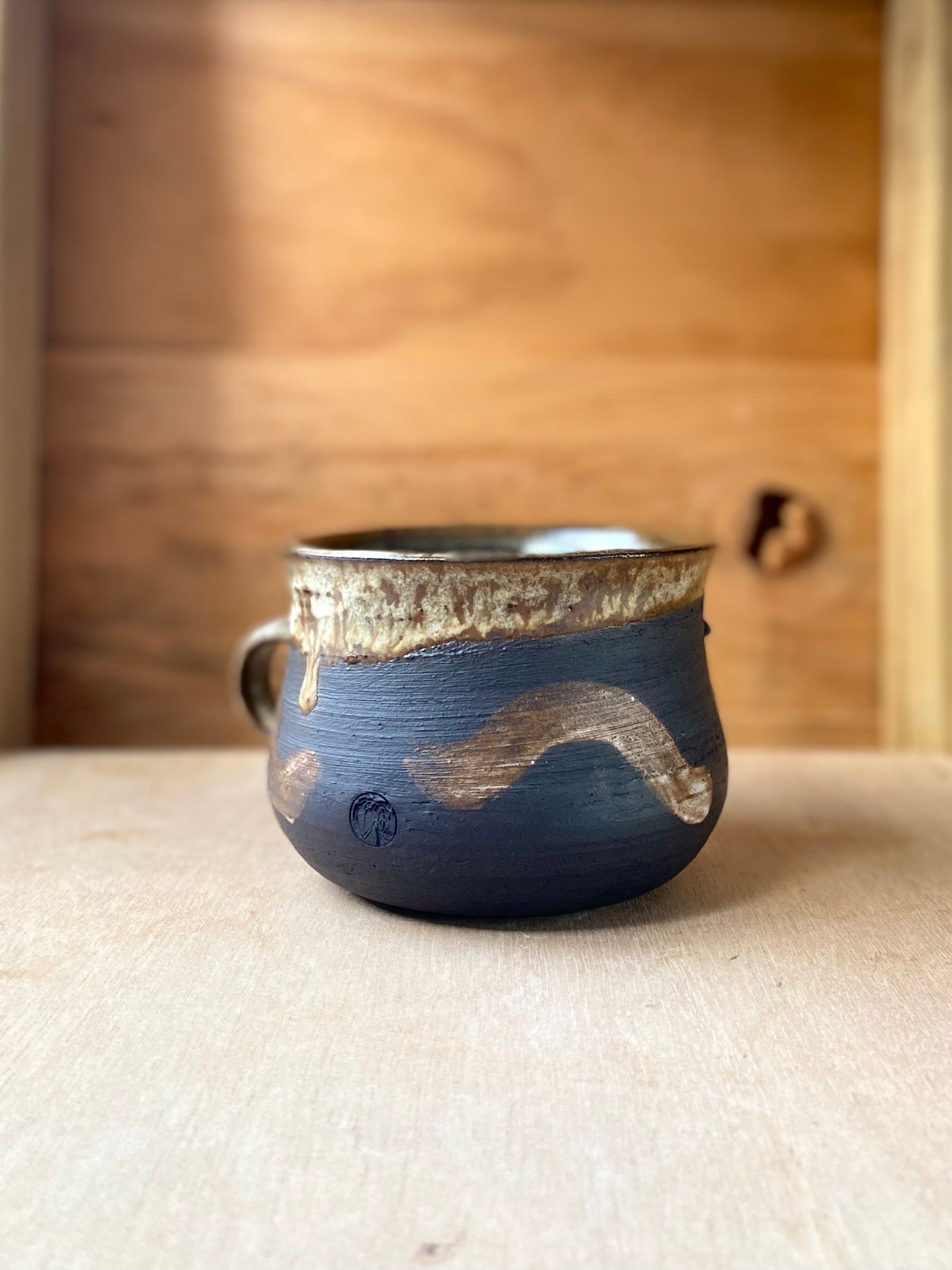 Vanilla Squiggles Mug - 450ml // Textured